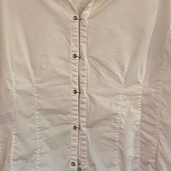 Quizz Woman White Button-Down Blouse Plus Size 22 - Picture 4 of 7